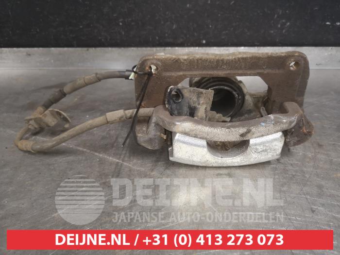 Mazda 6 Remklauw (Tang) links-voor O457823