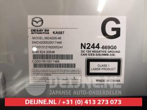 Mazda MX-5 CD Speler O457858 foto 3