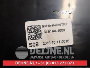 Hyundai Kona ASR switch O458031 photo 3