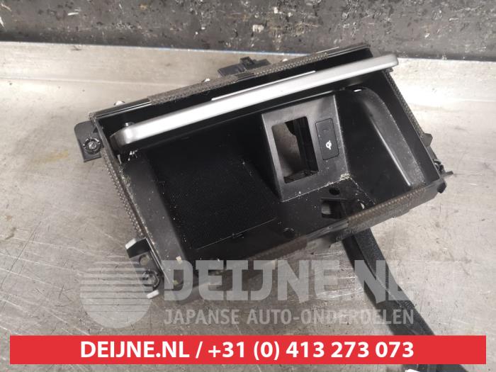 Hyundai Kona Drahtloses Ladegerät O458038