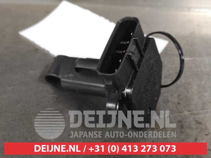 Gebruikte Luchthoeveelheidsmeter Subaru Impreza II (GD) 2.0 WRX Prijs € 20,00 Margeregeling aangeboden door V.Deijne Jap.Auto-onderdelen BV