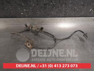 Subaru Impreza ABS Sensor O458238 photo 2
