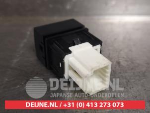 Nissan Leaf Schakelaar (diversen) O458450 foto 2