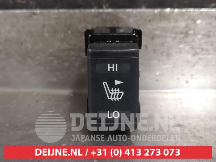 Nissan Leaf Sitzheizung Schalter O458571