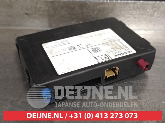 Gebruikte Radio module Nissan Leaf (ZE1) 39/40kWh Prijs op aanvraag aangeboden door V.Deijne Jap.Auto-onderdelen BV