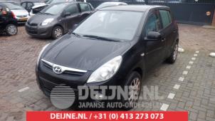 Gebruikte Grille Hyundai i20 1.4i 16V Prijs € 35,00 Margeregeling aangeboden door V.Deijne Jap.Auto-onderdelen BV