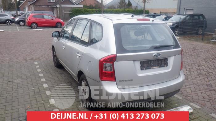 Kia Carens Achterlicht links O458756