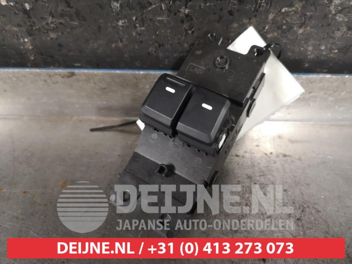 Hyundai I20 Combischakelaar ramen O458945