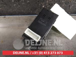 Hyundai I20 Multi-functional window switch O458945 photo 2