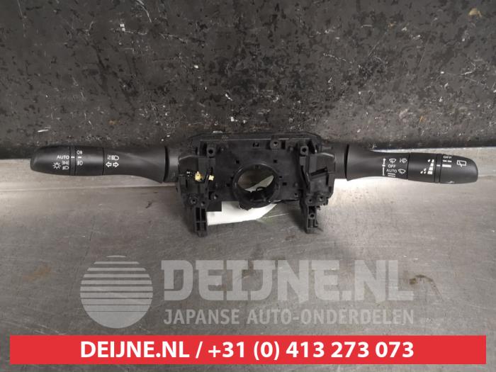 Nissan Micra Steering column stalk O459052