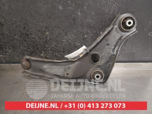 Nissan Qashqai Querlenker unten links vorne O459142 foto 2