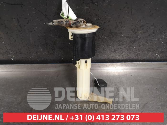 Gebruikte Tank element Pomp Suzuki Jimny Hardtop 1.3i 16V 4x4 Prijs € 50,00 Margeregeling aangeboden door V.Deijne Jap.Auto-onderdelen BV