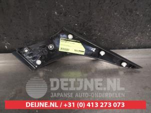 Suzuki Swift Leiste hinterer Kot-/Seitenflügel O459380 foto 3