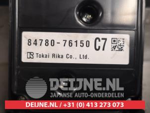 Lexus CT 200h Radio control panel O459432 photo 3