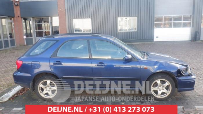 Subaru Impreza Tür 4-türig rechts hinten O460422