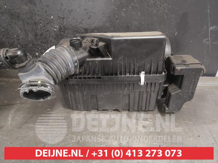 Gebruikte Luchtfilterhuis Mazda MX-5 (ND) 2.0 SkyActiv G-160 16V Prijs € 75,00 Margeregeling aangeboden door V.Deijne Jap.Auto-onderdelen BV