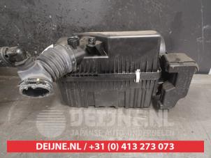 Gebruikte Luchtfilterhuis Mazda MX-5 (ND) 2.0 SkyActiv G-160 16V Prijs € 75,00 Margeregeling aangeboden door V.Deijne Jap.Auto-onderdelen BV