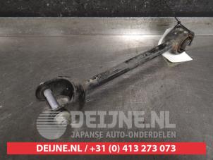 Gebruikte Draagarm rechts-achter Toyota Corolla Touring Sport (E21/EH1) 1.8 16V Hybrid Prijs op aanvraag aangeboden door V.Deijne Jap.Auto-onderdelen BV