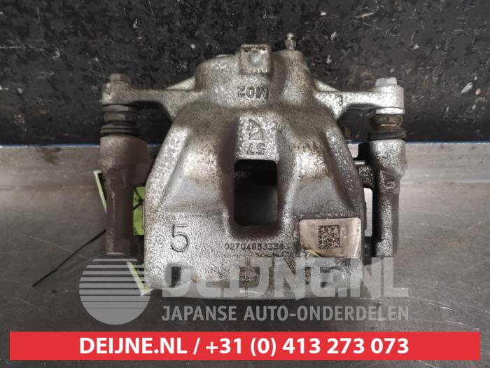 Toyota Corolla Remklauw (Tang) links-voor O460834