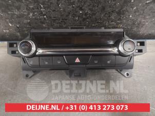 Mazda 3 Kachel Bedieningspaneel O461218 foto 2