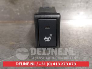 Gebruikte Schakelaar Stoelverwarming Suzuki Ignis (MF) 1.2 Dual Jet 16V Smart Hybrid Prijs op aanvraag aangeboden door V.Deijne Jap.Auto-onderdelen BV