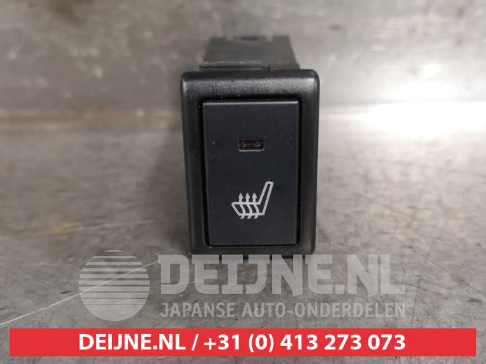 Suzuki Ignis Sitzheizung Schalter O461444