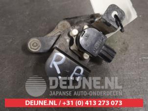 Suzuki Ignis Xenon hoogteregelaar O461486 foto 2