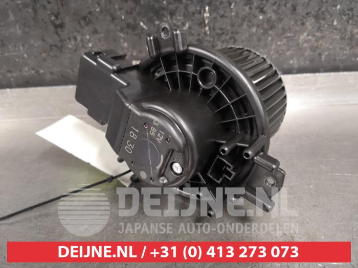 Suzuki Ignis Kachel Ventilatiemotor O461493