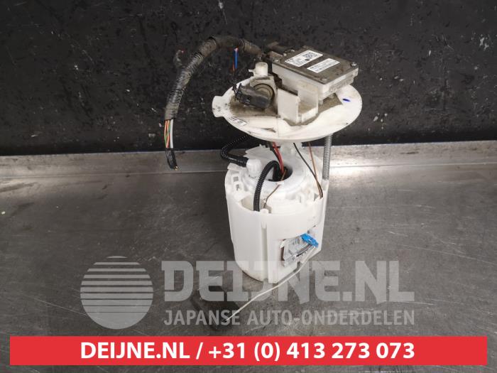 Gebruikte Tank element Pomp Kia Niro I (DE) 1.6 GDI Hybrid Prijs € 125,00 Margeregeling aangeboden door V.Deijne Jap.Auto-onderdelen BV