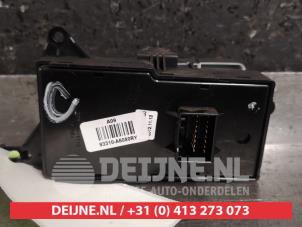 Hyundai I30 Start/Stop schakelaar O461990 foto 2