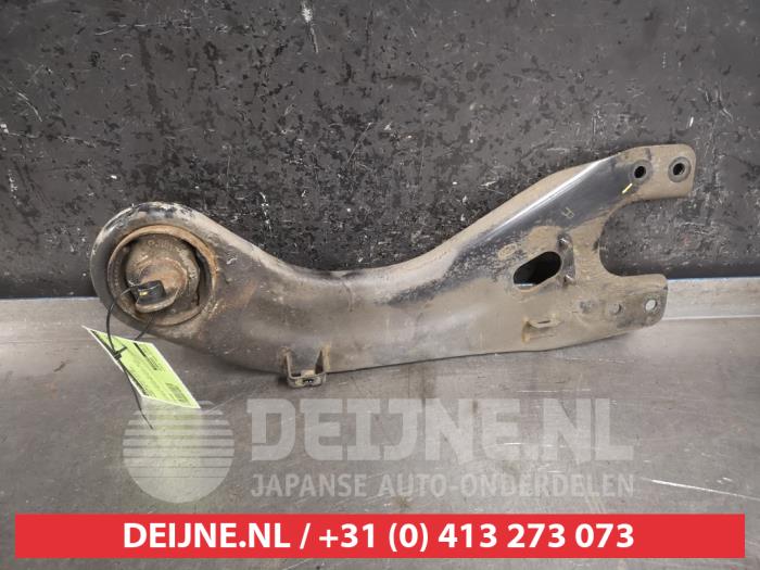 Hyundai I30 Draagarm rechts-achter O462002