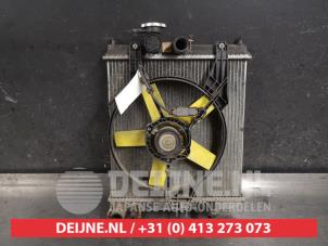 Gebruikte Radiateur Nissan Micra (K11) 1.0 L,LX 16V Prijs € 25,00 Margeregeling aangeboden door V.Deijne Jap.Auto-onderdelen BV