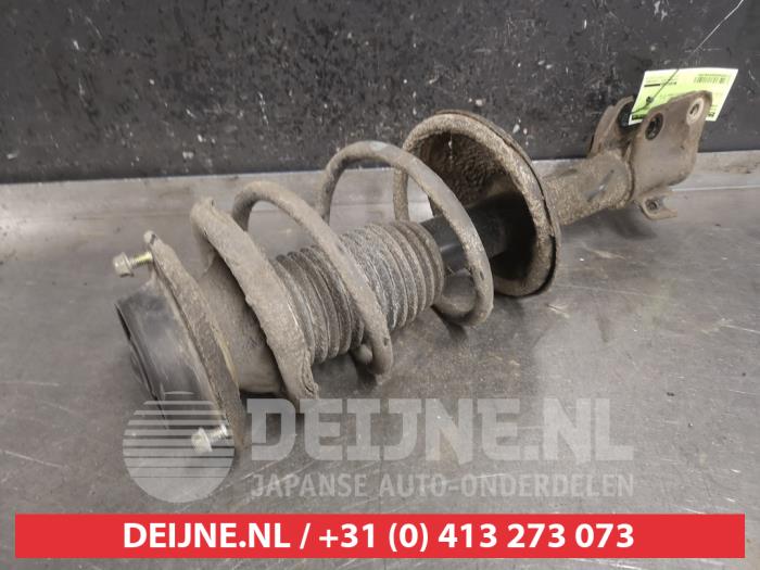 Subaru Impreza Stoßdämpferstrebe rechts vorne O462560