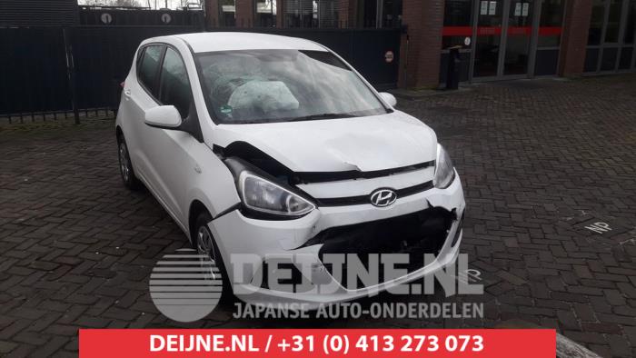 Hyundai I10 Bumper Rooster O462627