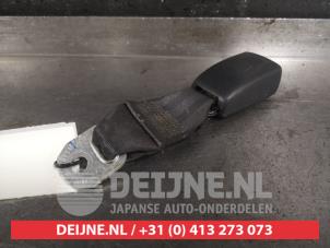 Suzuki Swift Rear seatbelt buckle, centre O462712 photo 2