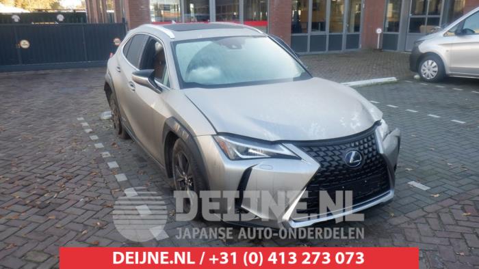 Lexus UX Bumperdeel rechts-voor O462870