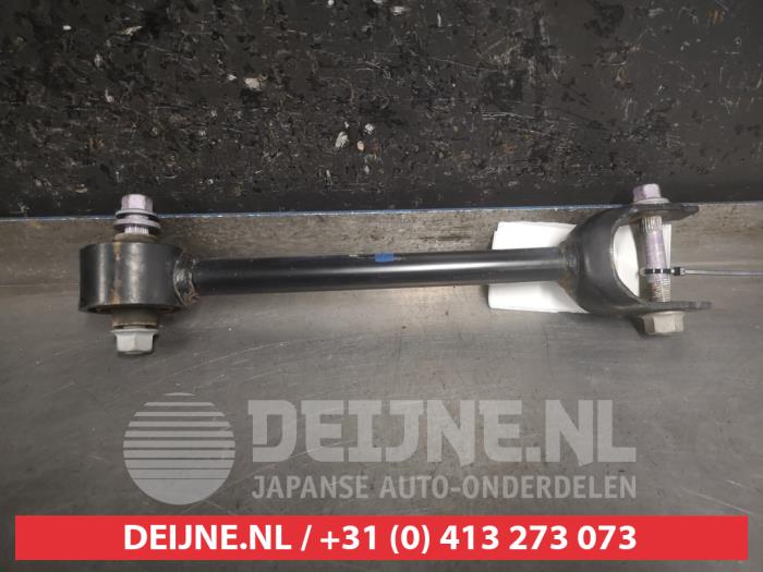 Lexus UX Draagarm rechts-achter O462926
