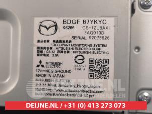 Mazda 3 Sicherheitsgurt-Erinnerung Module O463012 foto 2