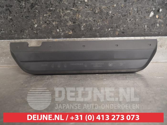 Mazda 3 Seat belt reminder module O463018