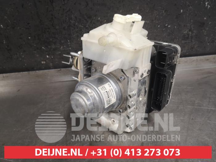 Gebruikte Rembooster Mazda 3 (BP) 2.0 SkyActiv-G 122 M Hybrid 16V Prijs € 75,00 Margeregeling aangeboden door V.Deijne Jap.Auto-onderdelen BV