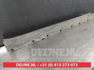 Suzuki Swift Seitenschürze links O463366 foto 3