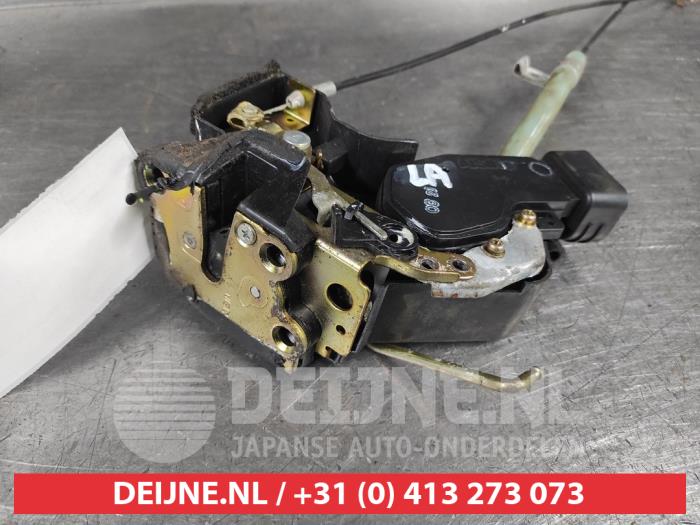 Toyota Landcruiser Rear door lock mechanism 4-door, left O463470
