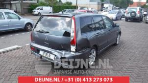 Mitsubishi Lancer Tür 4-türig rechts hinten O463490 foto 2