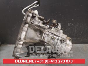 Suzuki Swift Gearbox O463853 photo 2