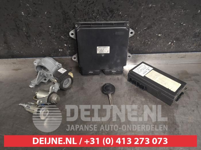 Mitsubishi Colt Set of cylinder locks (complete) O464521