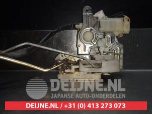 Mazda B-Serie Front door lock mechanism 4-door, right O280676 photo 2