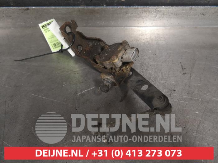 Toyota Landcruiser Hoogteregelaar vering Links-achter O464595