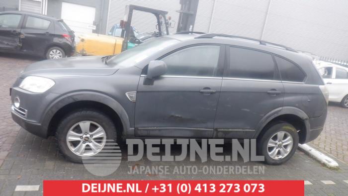 Chevrolet Captiva Extra window 4-door, left O464610