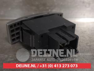 Mitsubishi Outlander Handbremse Schalter O464986 foto 2