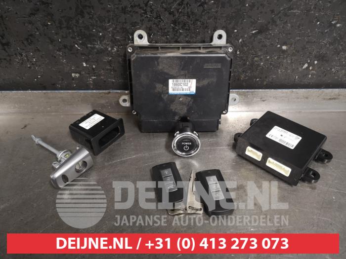 Mitsubishi Outlander Computer Motormanagement O465022